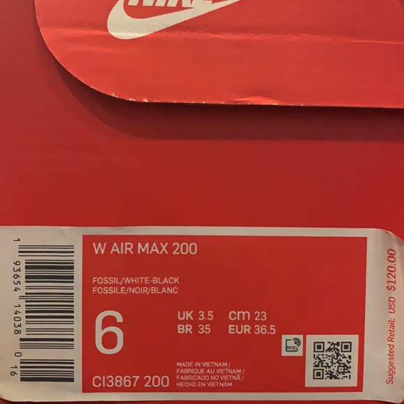 Women’s Nike Air Max 200 Size 6 New - Picture 5 of 5